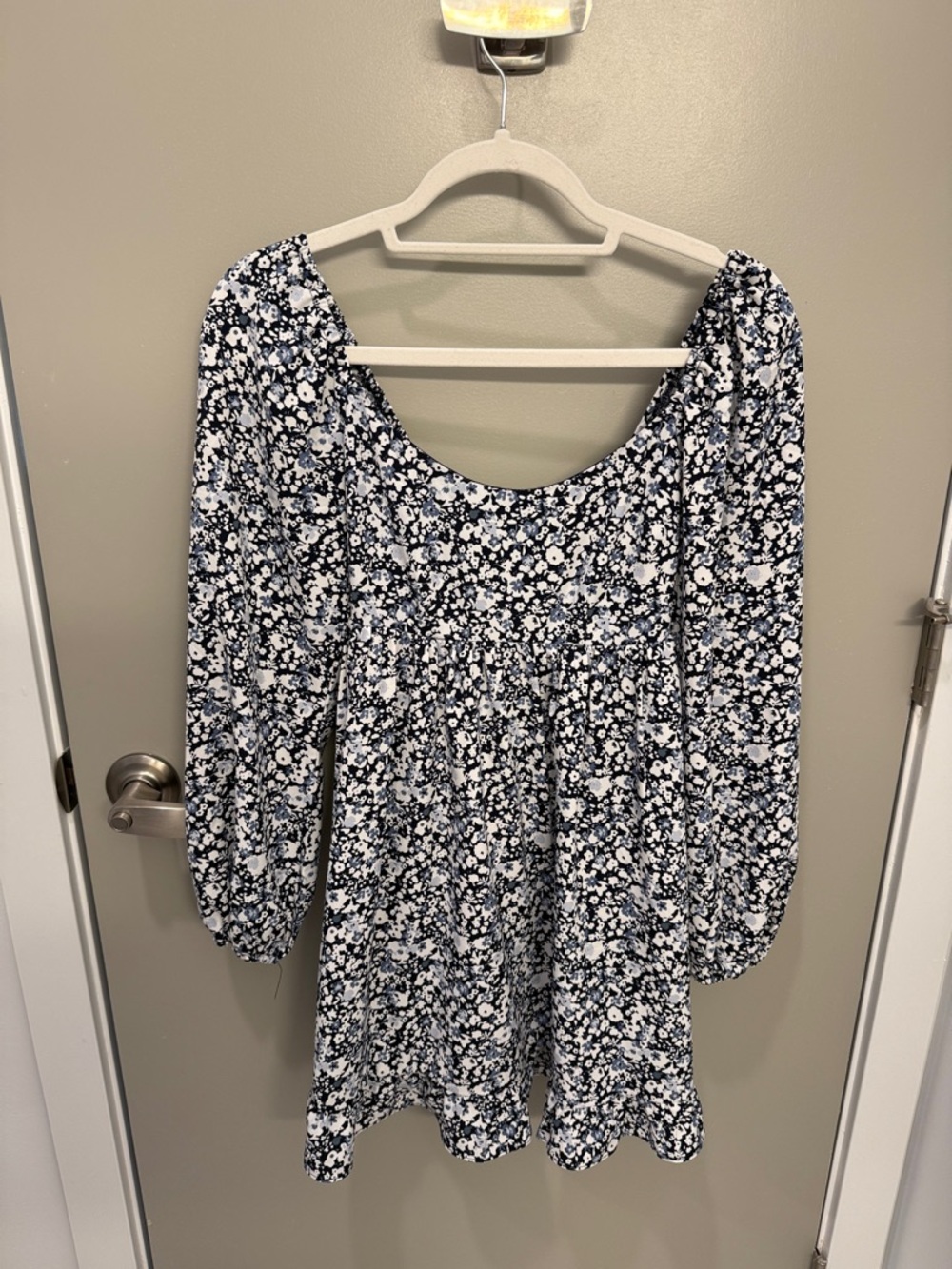 Abercrombie & Fitch Navy and White Floral Long Sleeve Mini Dress